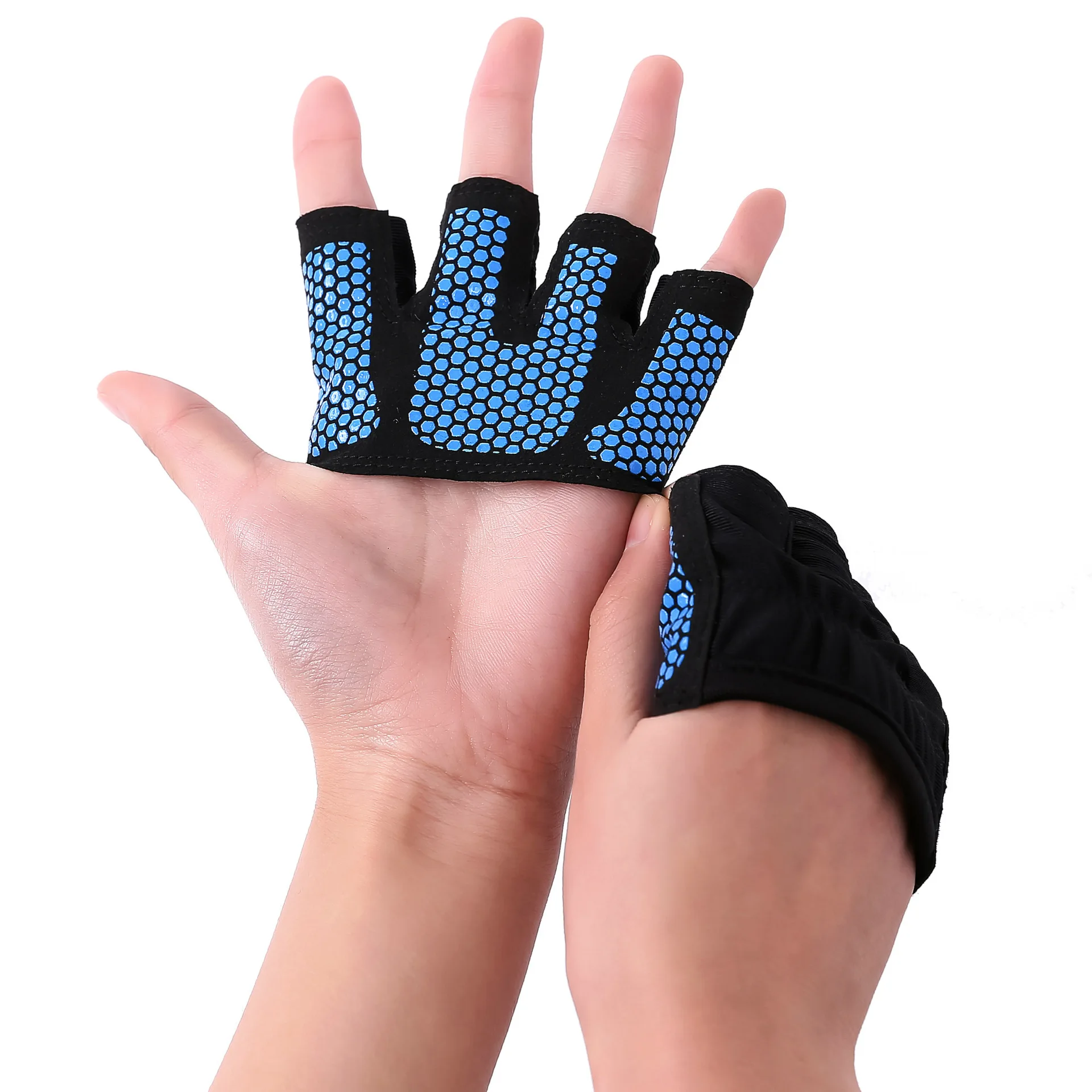 Unisex Common Sports Weightlifting Hand Protection Home Casual Protective Tool Fitness Half Finger Non-slip Barbell Yoga Gadgets
Unisex Common Sports Weightlifting Hand Protection Home Casual Protective Tool Fitness Half Finger Non-slip Barbell Yoga Gadgets