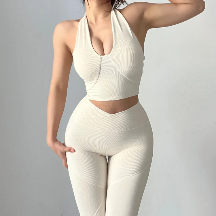 New Arrival Women halter Sports Bra And Ribbed Scrunch Workout Clothing Yoga Leggings 2 PCS Gym Fitness Sets
New Arrival Women halter Sports Bra And Ribbed Scrunch Workout Clothing Yoga Leggings 2 PCS Gym Fitness Sets