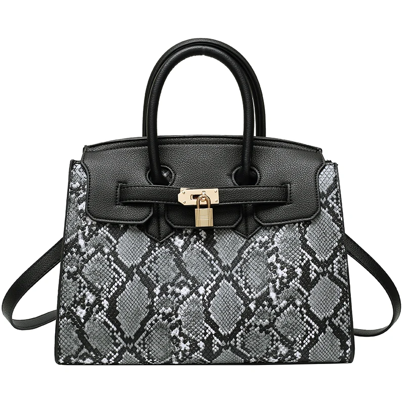 luxury designer women bags new trendy python pattern handbag
luxury designer women bags new trendy python pattern handbag