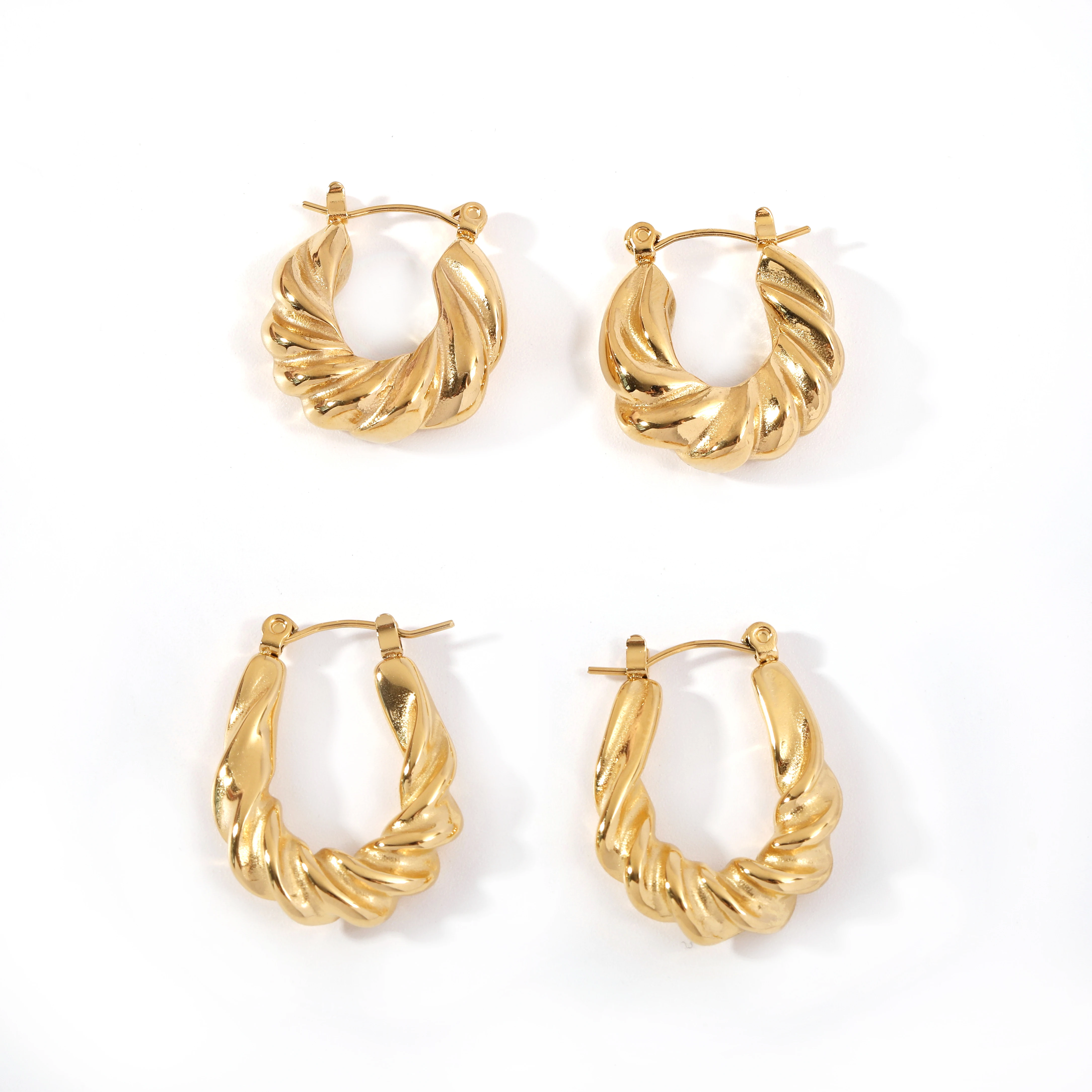 18k Gold Plated Hot Trendy Hollow Twisted Hoop Earrings Stainless Steel Earrings Wholesale Fashion Jewelry
18k Gold Plated Hot Trendy Hollow Twisted Hoop Earrings Stainless Steel Earrings Wholesale Fashion Jewelry