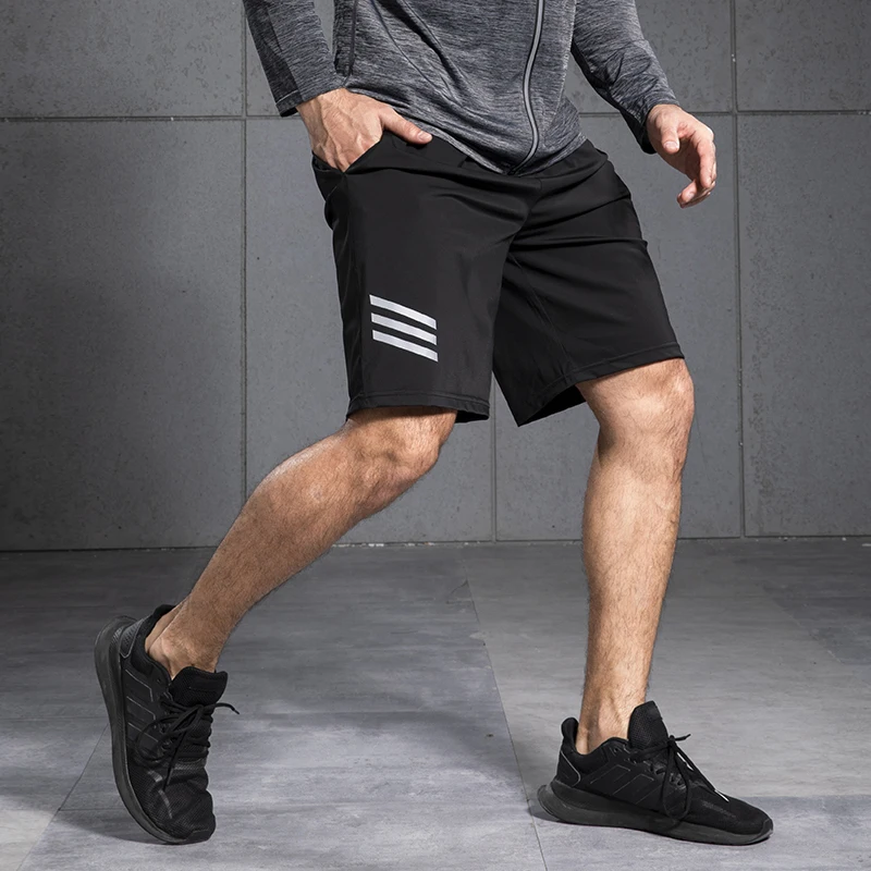 Men's running shorts fitness training shorts fast dry pants breathable sweat reflection strip night running pants
Men's running shorts fitness training shorts fast dry pants breathable sweat reflection strip night running pants