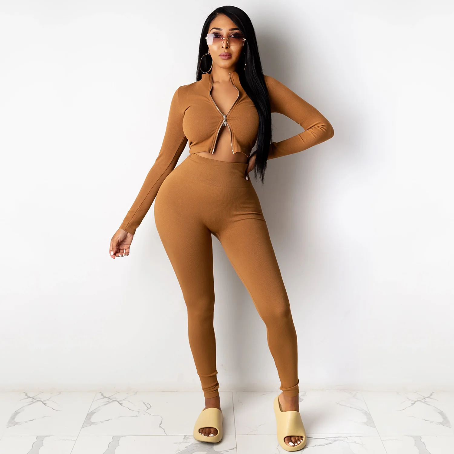 H4972 - women stylish long sleeve crop top and pants solid bandage two piece set clothing
H4972 - women stylish long sleeve crop top and pants solid bandage two piece set clothing