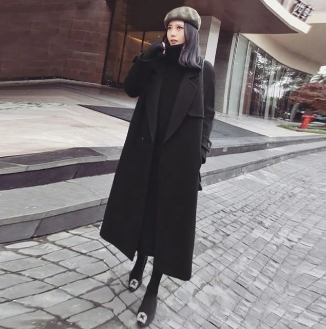 new black woolen overcoat 2020 Autumn and winter New England style long style temperament belt coat
new black woolen overcoat 2020 Autumn and winter New England style long style temperament belt coat