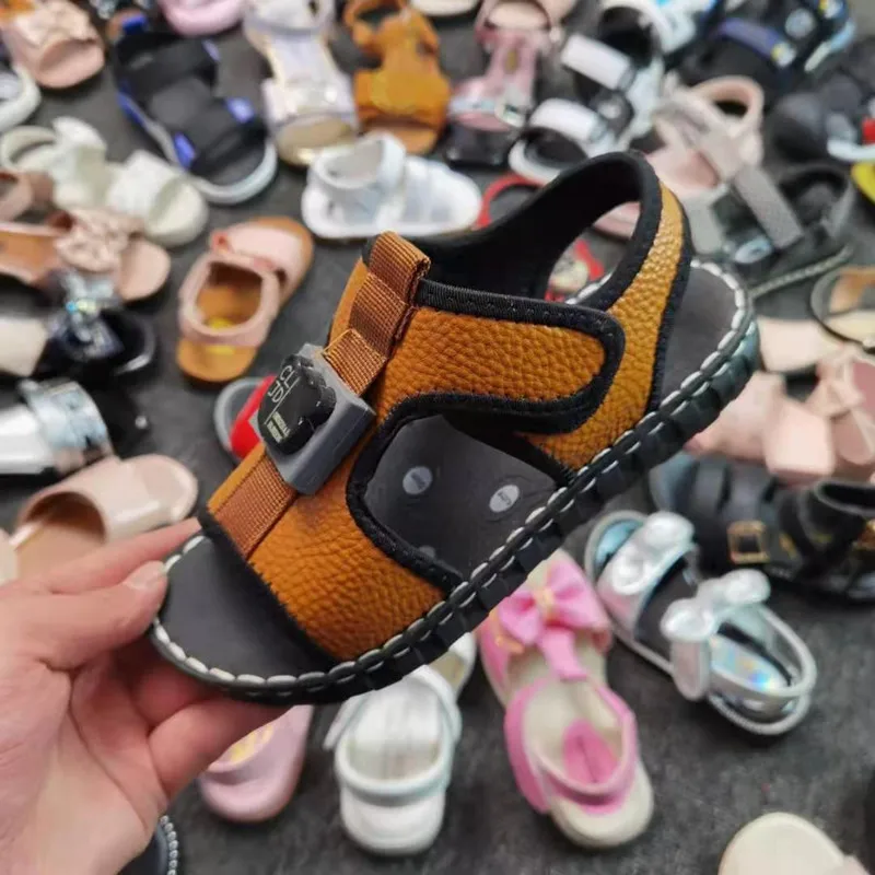 Factory Outlet The Materials Used Are Guaranteed And Clean, Fashion Football Shoes 16-18 Years Used Wholesale Used Shoes, Mixed color
Factory Outlet The Materials Used Are Guaranteed And Clean, Fashion Football Shoes 16-18 Years Used Wholesale Used Shoes, Mixed color