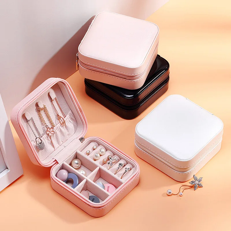 Custom Logo Small Travel Jewelry Box Lady PU Leather Zipper Closure Earring Jewelry Storage Box Travel Jewelry Organizer, 8 colors
Custom Logo Small Travel Jewelry Box Lady PU Leather Zipper Closure Earring Jewelry Storage Box Travel Jewelry Organizer, 8 colors
