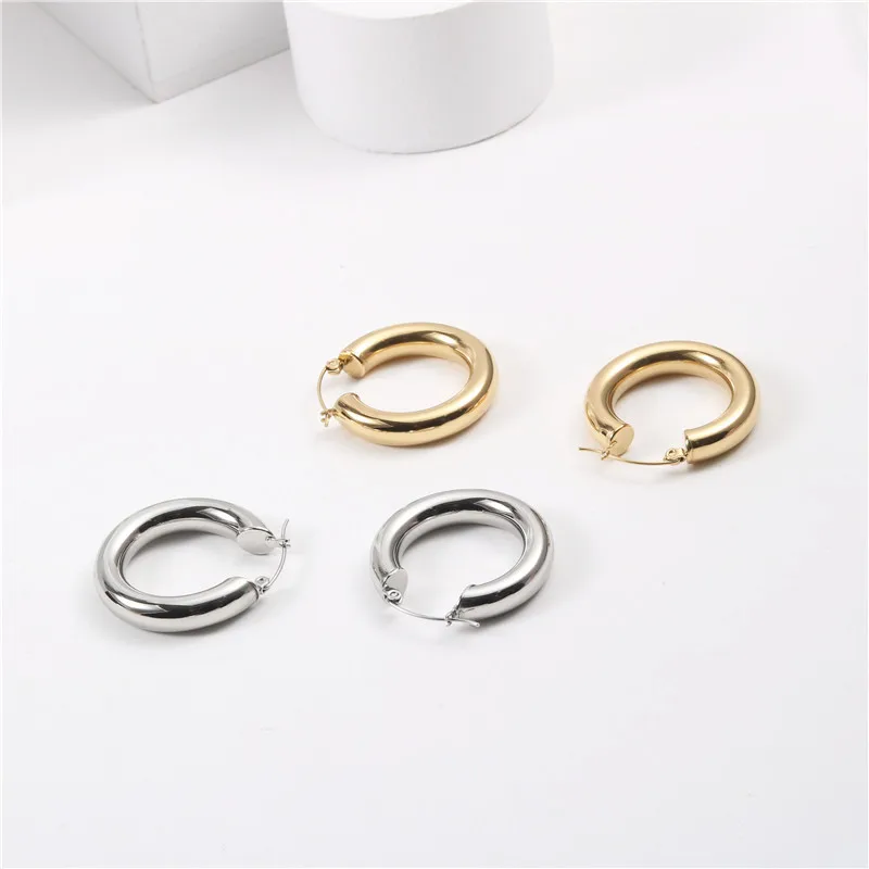 2021 Gold & Silver PVD Plated Basic Hoop Earring Lightweight Hollow Minimalist Earring Stainless Steel Jewelry
2021 Gold & Silver PVD Plated Basic Hoop Earring Lightweight Hollow Minimalist Earring Stainless Steel Jewelry