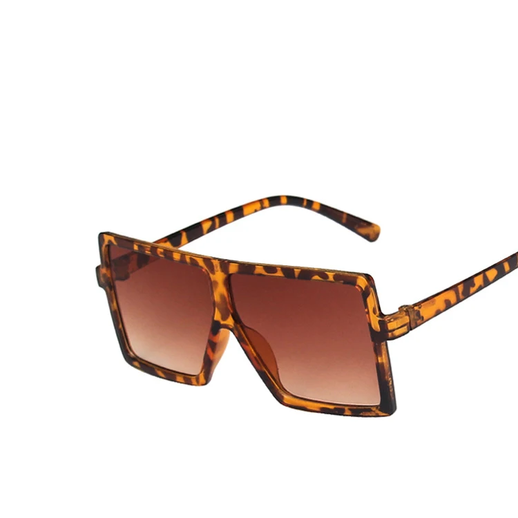 2021 cheap Fashion Brand Designer Sun glasses Big Square Oversized Shades polorized mirror clip on Sunglasses, 6colors
2021 cheap Fashion Brand Designer Sun glasses Big Square Oversized Shades polorized mirror clip on Sunglasses, 6colors