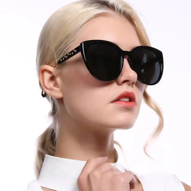YTSDW2019405 fancy brand Polarized Outdoor Driving sport custom sunglasses 2021, 5colors
YTSDW2019405 fancy brand Polarized Outdoor Driving sport custom sunglasses 2021, 5colors