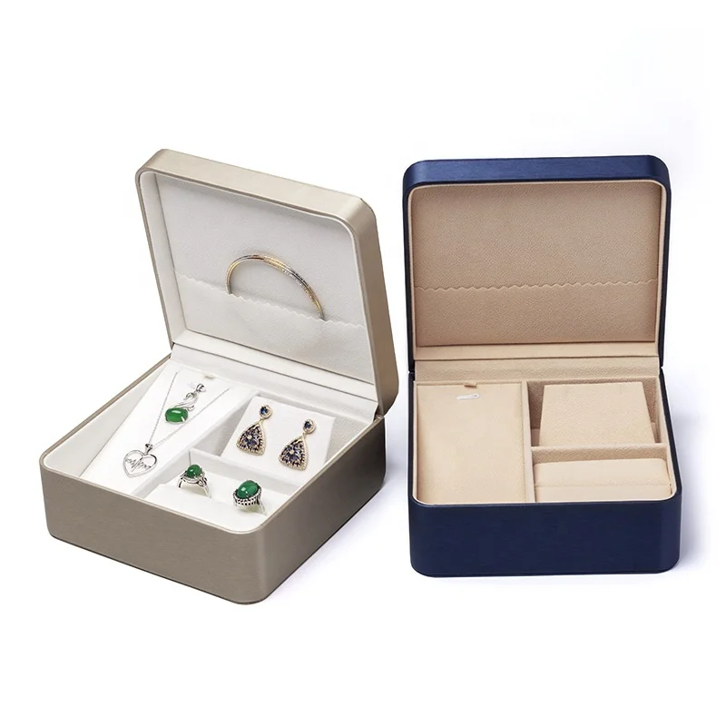 Exquisite Car Thread PU Leather Brushed Material Suit Ring Necklace Earring Box Built-in Bead Velvet Removable, Customized color
Exquisite Car Thread PU Leather Brushed Material Suit Ring Necklace Earring Box Built-in Bead Velvet Removable, Customized color