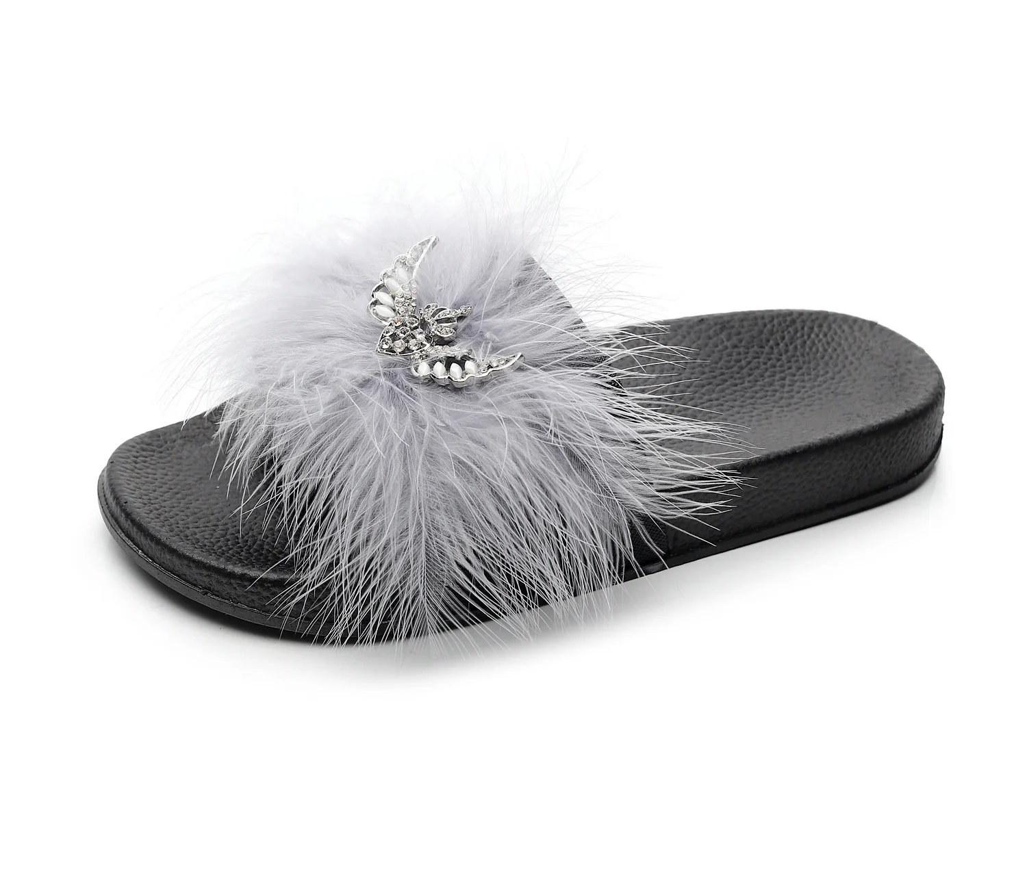 2022 New women's slippers flip-flops fashion fur slippers bright diamond European and American large size process sandals
2022 New women's slippers flip-flops fashion fur slippers bright diamond European and American large size process sandals