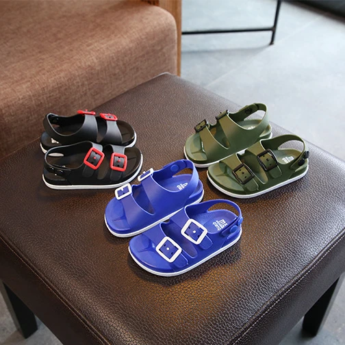 Kids Sports Casual Student Leather Sandals Soft Non-slip Fashion Wild New Summer Children Sandals for Boys Flat Beach Shoes, Black, blue, green
Kids Sports Casual Student Leather Sandals Soft Non-slip Fashion Wild New Summer Children Sandals for Boys Flat Beach Shoes, Black, blue, green