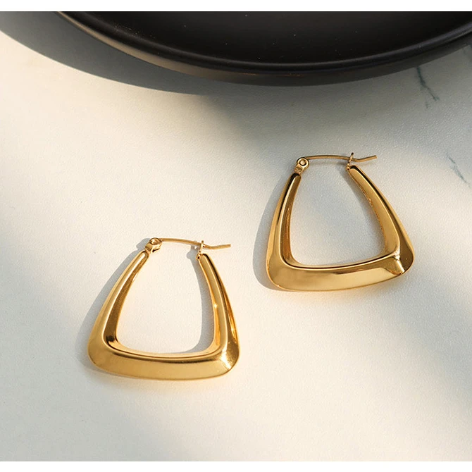 New Trendy Geometric Square Huggie Earrings Stainless Steel 18K Gold Plated Hoop Earrings Women
New Trendy Geometric Square Huggie Earrings Stainless Steel 18K Gold Plated Hoop Earrings Women