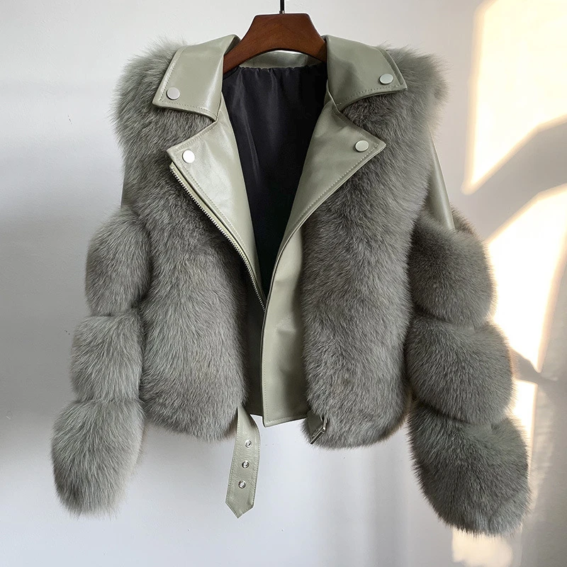 2021 Winter new style Fashion short fur Jacket Vest fur coat for women, Picture showns
2021 Winter new style Fashion short fur Jacket Vest fur coat for women, Picture showns