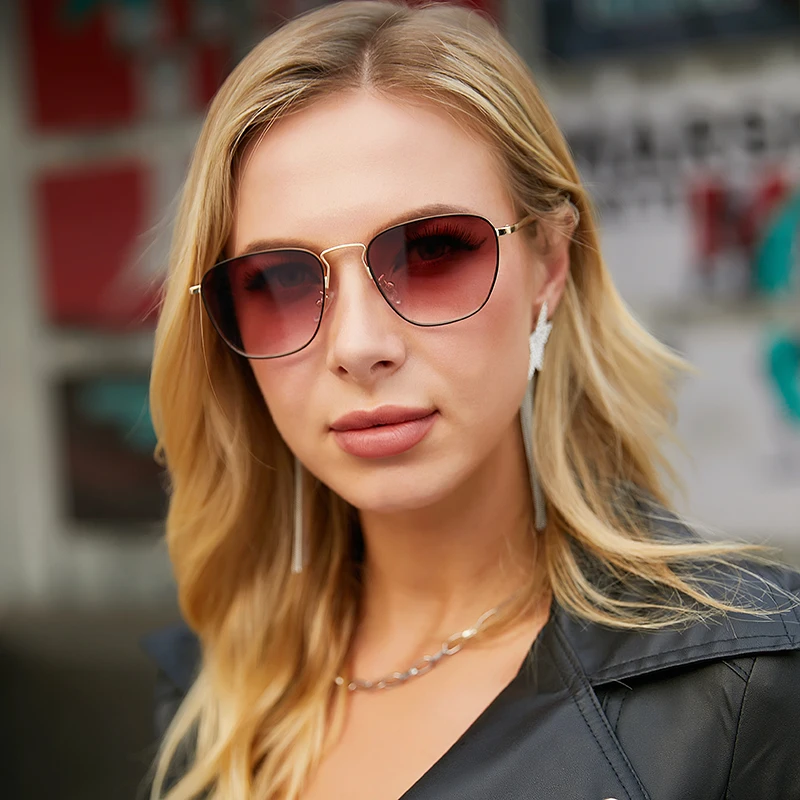 Designer sunglasses famous brands shade New Trends Vintage metal round frame Sun Glasses 2021 new sunglasess
Designer sunglasses famous brands shade New Trends Vintage metal round frame Sun Glasses 2021 new sunglasess