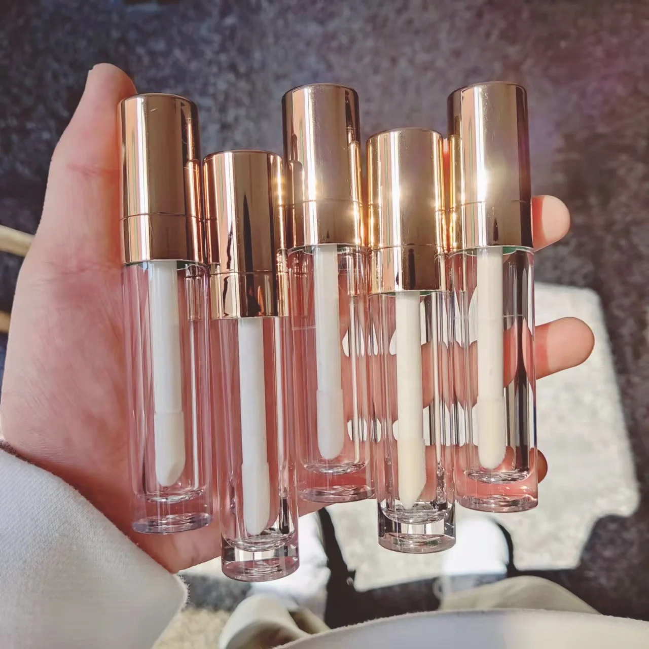 Low Moq Chubby Empty Rose Gold Lip Gloss Container Tubes Unique Clear Lipgloss Tubes Lipstick Container
Low Moq Chubby Empty Rose Gold Lip Gloss Container Tubes Unique Clear Lipgloss Tubes Lipstick Container