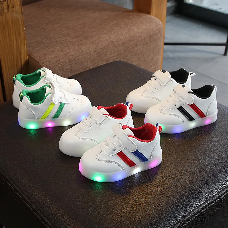 New Toddler Kids LED SneakersBoys Girls Stripe Sport Running Shoes Baby Lights Fashion Sneakers Children Luminous casual Shoes, 3 colors
New Toddler Kids LED SneakersBoys Girls Stripe Sport Running Shoes Baby Lights Fashion Sneakers Children Luminous casual Shoes, 3 colors
