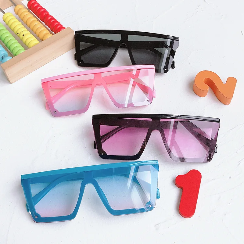 Finewell 2021 kids sunglasses shades 2022 fashion baby sunglasses uv400 little girls glasses sunglasses for babies
Finewell 2021 kids sunglasses shades 2022 fashion baby sunglasses uv400 little girls glasses sunglasses for babies