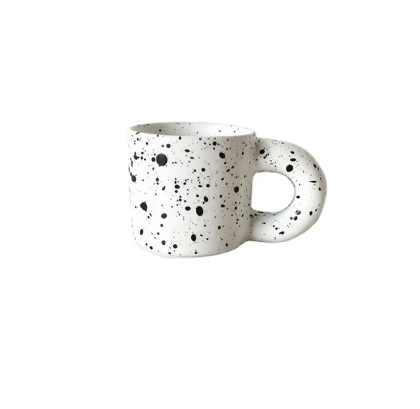 Ceramic big ear cup hand pinched splashed ink cup Spray some fat coffee mug
Ceramic big ear cup hand pinched splashed ink cup Spray some fat coffee mug