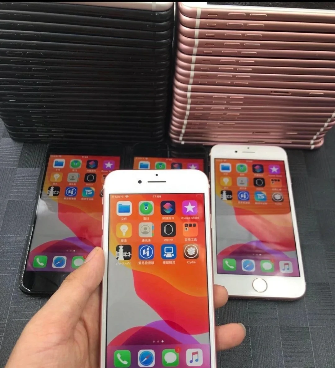 Fentylove-2H 7 cheap used Mobile Phones AA stock cell smart unlocked Original for I and phone 7 32GB 128GB phone mobiles
Fentylove-2H 7 cheap used Mobile Phones AA stock cell smart unlocked Original for I and phone 7 32GB 128GB phone mobiles
