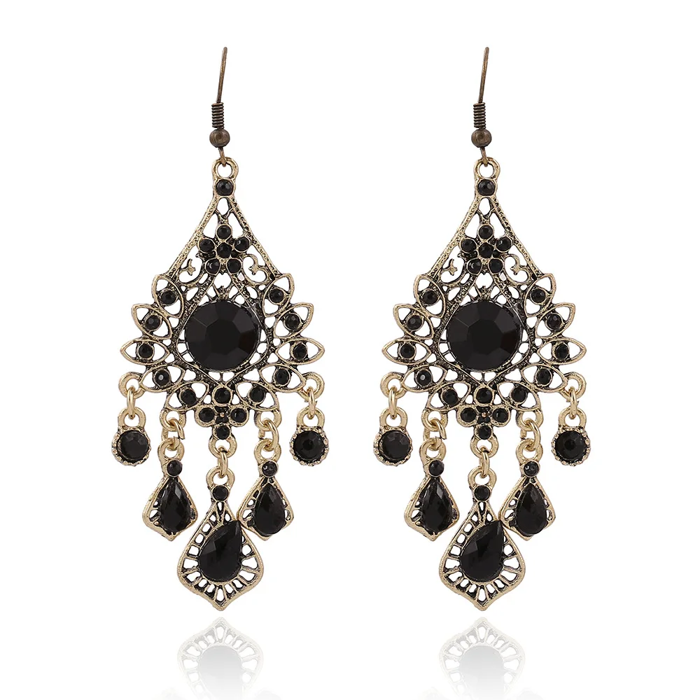 Bohemian Tassel Earrings Long Fringe Chain Black Crystal Dangle Drop Earrings for women, Black color
Bohemian Tassel Earrings Long Fringe Chain Black Crystal Dangle Drop Earrings for women, Black color