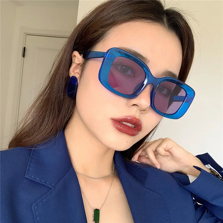 SKYWAY Cheap Wholesale Fashionable Square Small Frame Sun Glasses Popular Multicolor PC Sunglasses
SKYWAY Cheap Wholesale Fashionable Square Small Frame Sun Glasses Popular Multicolor PC Sunglasses