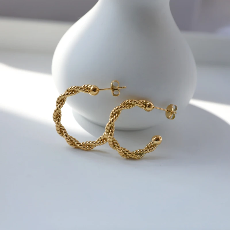 2021 PVD 18K Gold Plated & Silver Rope Chain Hoop Earring Trendy Stainless Steel Jewelry
2021 PVD 18K Gold Plated & Silver Rope Chain Hoop Earring Trendy Stainless Steel Jewelry
