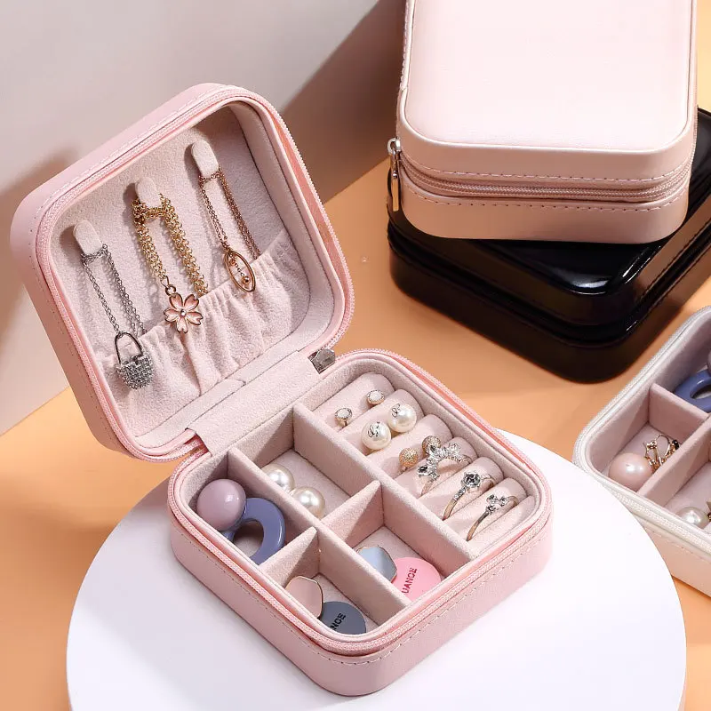 Pure Color Mini Travel Portable PU Leather Necklace Bracelet Rings Earrings Holder Display Jewellery Case Gift Box, Picture colors
Pure Color Mini Travel Portable PU Leather Necklace Bracelet Rings Earrings Holder Display Jewellery Case Gift Box, Picture colors