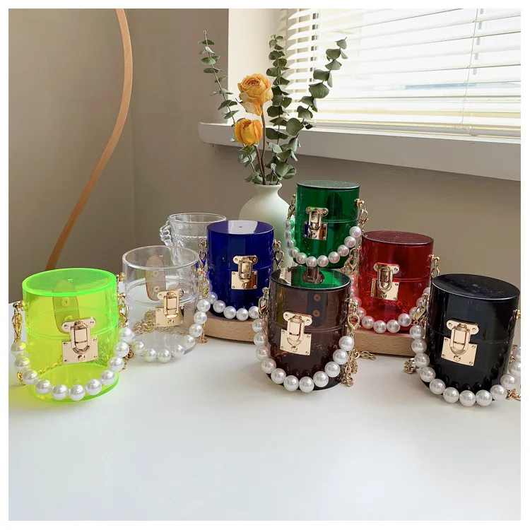 2021 Acrylic Handbags For Women Transparent Mini Tote Bags Summer Fashion Lady Round Metal Clear Jelly Purses With Bandanas
2021 Acrylic Handbags For Women Transparent Mini Tote Bags Summer Fashion Lady Round Metal Clear Jelly Purses With Bandanas