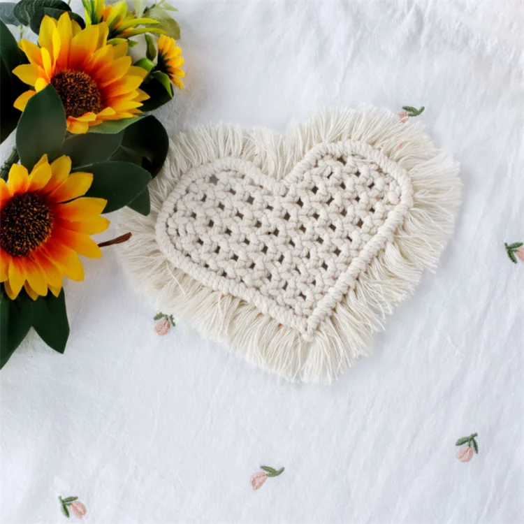 Handmade Macrame Coasters Love Shape Drinks Cotton Boho Coaster Set With Tassel for Kinds
Handmade Macrame Coasters Love Shape Drinks Cotton Boho Coaster Set With Tassel for Kinds