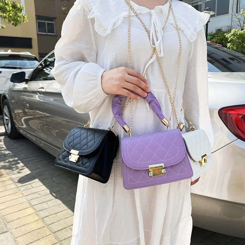 Wholesale 2021 trendy women handbags with logo ladies leather handbags luxury bag, White/black/purple
Wholesale 2021 trendy women handbags with logo ladies leather handbags luxury bag, White/black/purple
