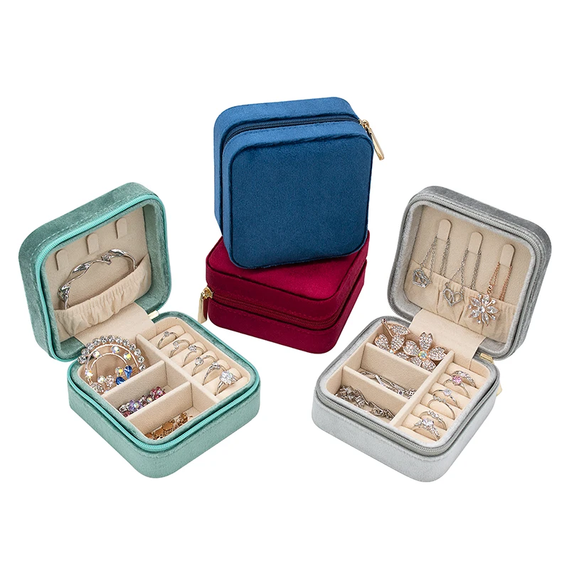 Dropshipping Small Jewellery Cases Necklace Ring Storage Organizer case Velvet Travel Jewelry Box for Women Girls Gift, Coffee / black / pink / white / gray / purple / green / blue
Dropshipping Small Jewellery Cases Necklace Ring Storage Organizer case Velvet Travel Jewelry Box for Women Girls Gift, Coffee / black / pink / white / gray / purple / green / blue