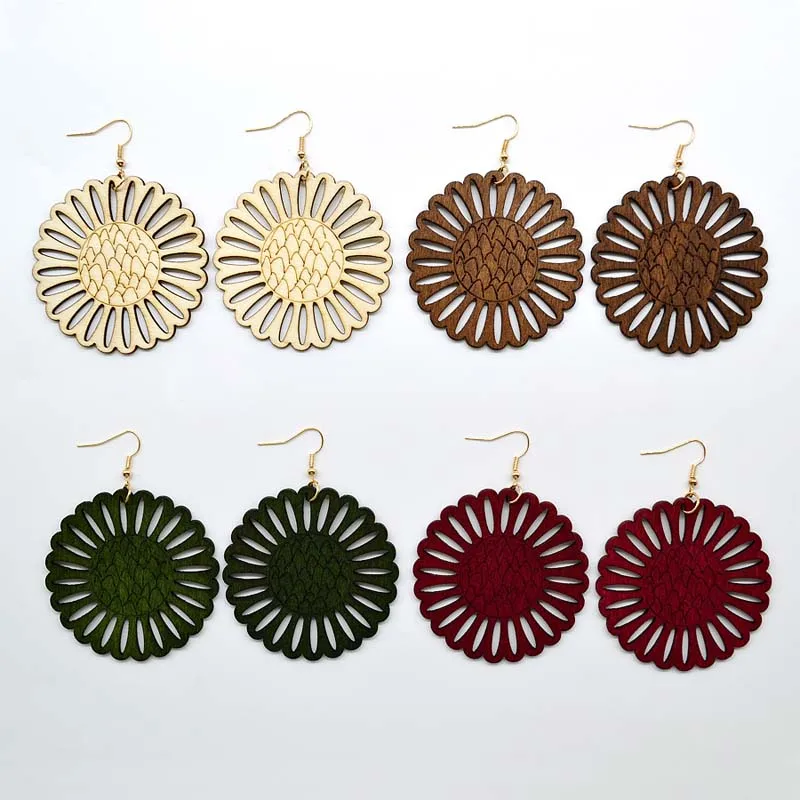 Western retro wooden earrings flower hanging earrings with gold hook green brown wood fashion jewelry sunflower wood earrings
Western retro wooden earrings flower hanging earrings with gold hook green brown wood fashion jewelry sunflower wood earrings