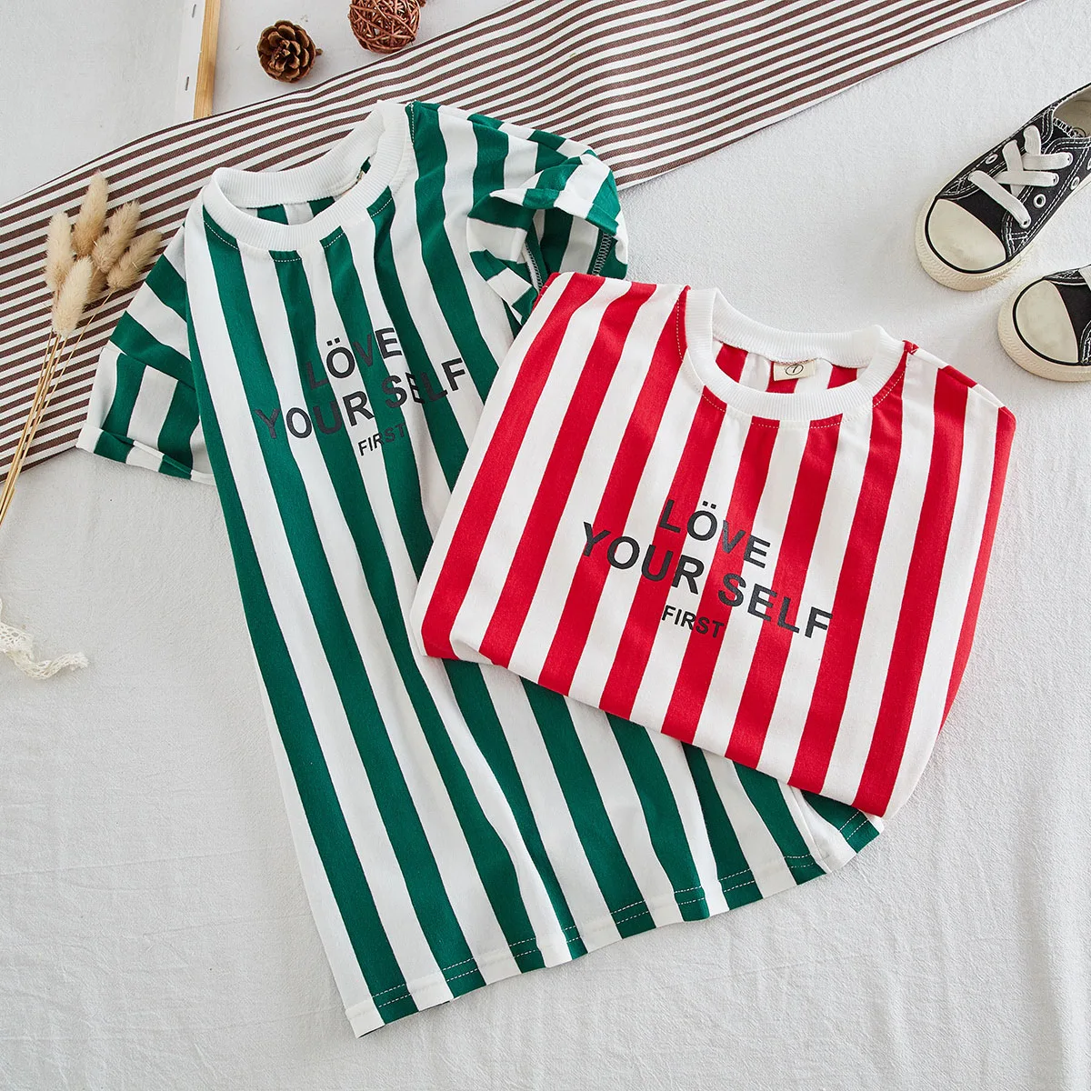 Chevron Kids Pullover Dress Sport Print Little Girl Short Sleeve Trend Baby Cotton Dress Summer Clothes T Shirt
Chevron Kids Pullover Dress Sport Print Little Girl Short Sleeve Trend Baby Cotton Dress Summer Clothes T Shirt