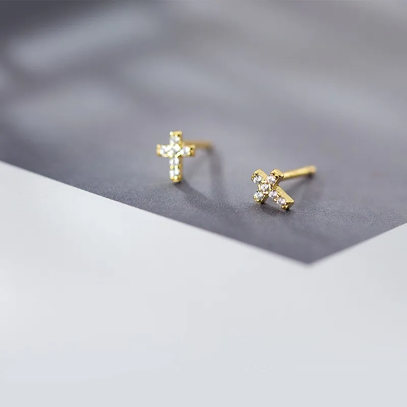 High Quality 18k Gold Plated Mini Cross S925 Silver Stud Earrings CZ Crystal Cross Sterling Silver Stud Earrings
High Quality 18k Gold Plated Mini Cross S925 Silver Stud Earrings CZ Crystal Cross Sterling Silver Stud Earrings
