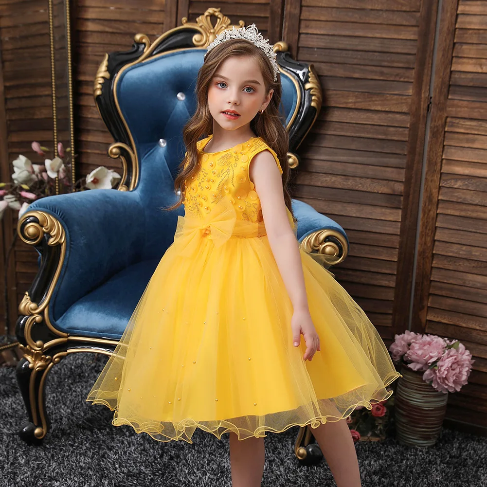 Exquisite round neck beaded girls wedding dress 2-10 years old children yellow temperament girls knee-length party dress, White ,pink ,yellow ,blue ,red
Exquisite round neck beaded girls wedding dress 2-10 years old children yellow temperament girls knee-length party dress, White ,pink ,yellow ,blue ,red