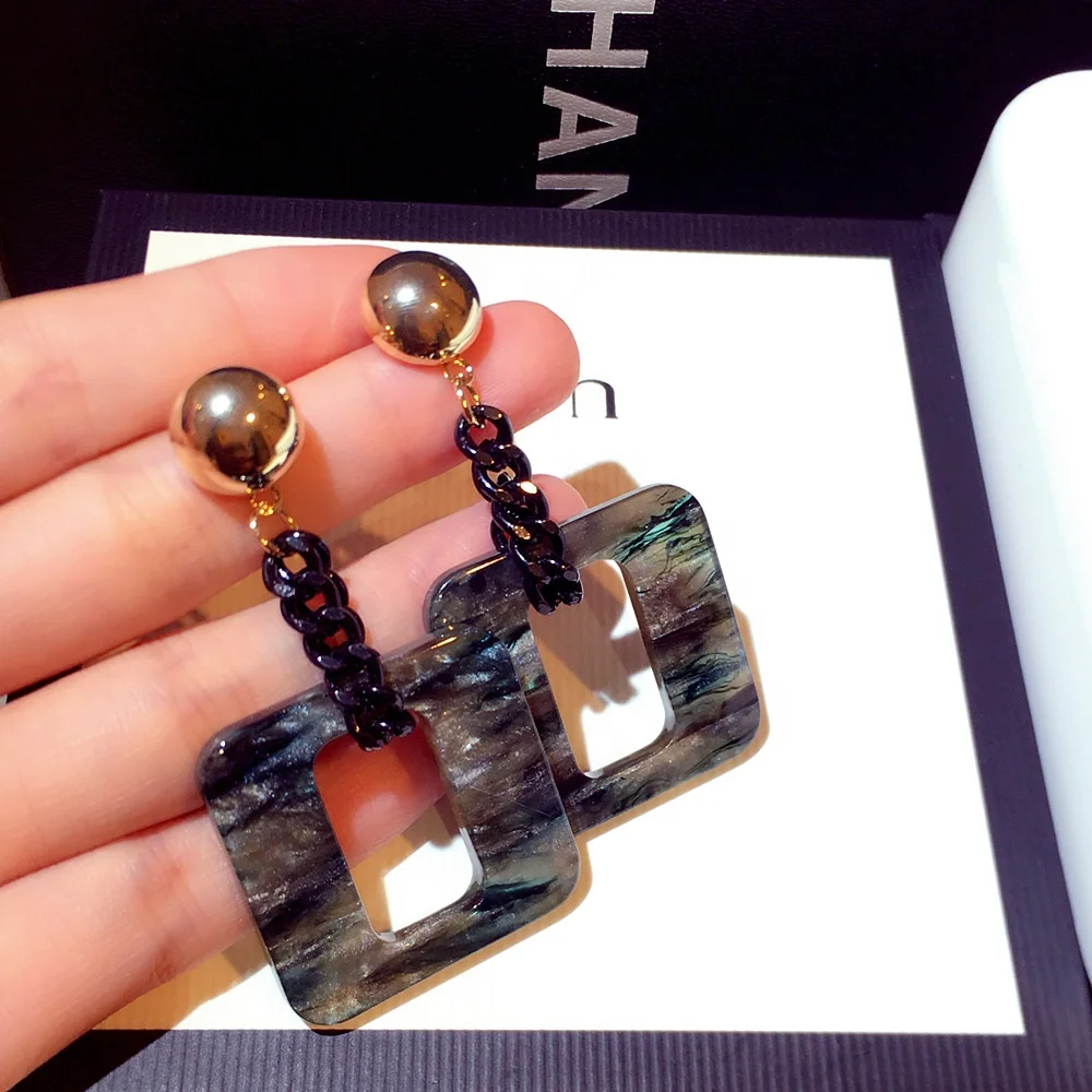 New Fashion Trend Dangle Earrings For Women Exaggerated Long Square earrings Women Party Jewelry Gifts, Picture shows
New Fashion Trend Dangle Earrings For Women Exaggerated Long Square earrings Women Party Jewelry Gifts, Picture shows