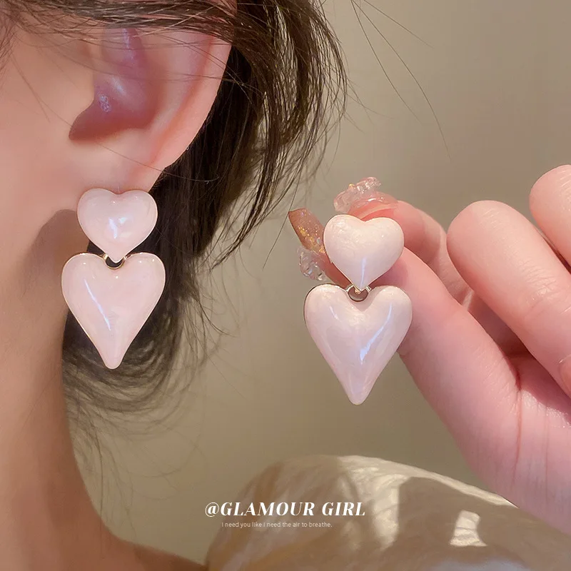 Silver needle metal dripping oil love heart earrings simple sweet studs pink white blue double heart stud earrings women
Silver needle metal dripping oil love heart earrings simple sweet studs pink white blue double heart stud earrings women