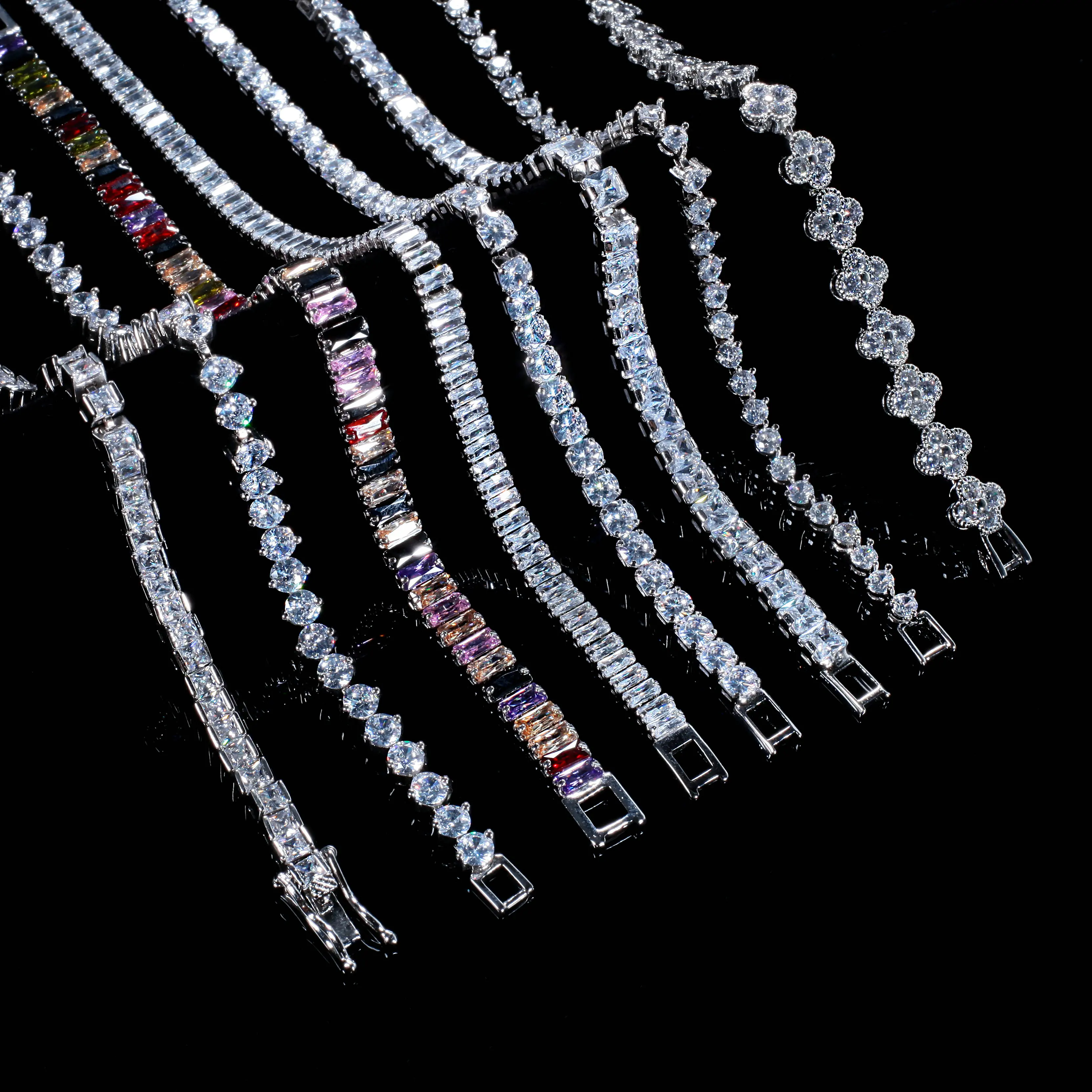 Luxury Rhinestone CZ Diamond Gold Plated Baguette Women Bracelet Custom Tennis Bracelet Bangle
Luxury Rhinestone CZ Diamond Gold Plated Baguette Women Bracelet Custom Tennis Bracelet Bangle