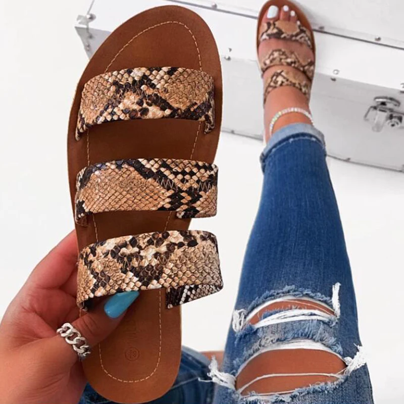 Lady Casual sandals fashion women flat slippers female summer women's sandals, Picture
Lady Casual sandals fashion women flat slippers female summer women's sandals, Picture