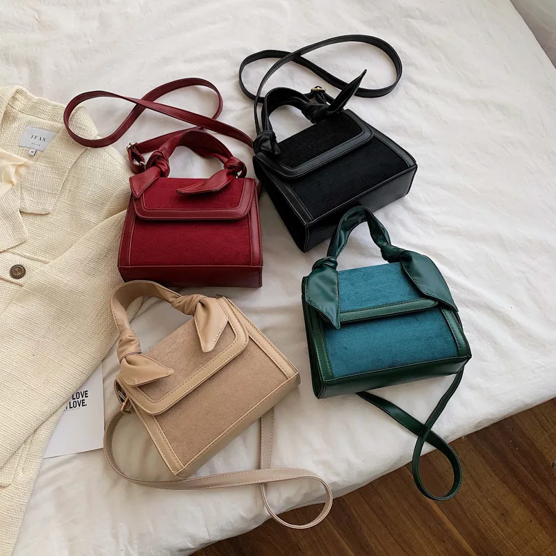 Ins net red casual retro temperament frosted messenger bag female 2020 new trendy fashion simple all-match handbag, 4 colors
Ins net red casual retro temperament frosted messenger bag female 2020 new trendy fashion simple all-match handbag, 4 colors