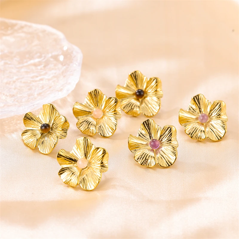 2023 New Arrival Jewelry Metal Flower Cute Style S925 Silver Ear Pin Stud Earrings Ladies Earrings
2023 New Arrival Jewelry Metal Flower Cute Style S925 Silver Ear Pin Stud Earrings Ladies Earrings