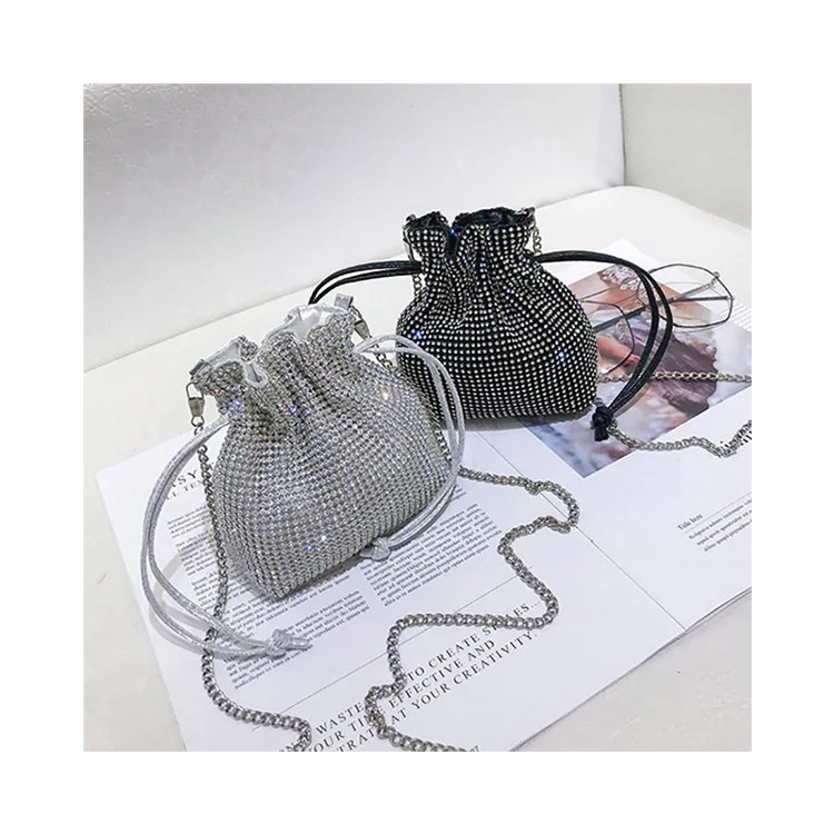 Mini Simple Diamond Messenger Bag Slender Chain Blingbling Bucket Handbags Tote Drawstring Pu Leather Luxury Soft Crossbody Bags
Mini Simple Diamond Messenger Bag Slender Chain Blingbling Bucket Handbags Tote Drawstring Pu Leather Luxury Soft Crossbody Bags