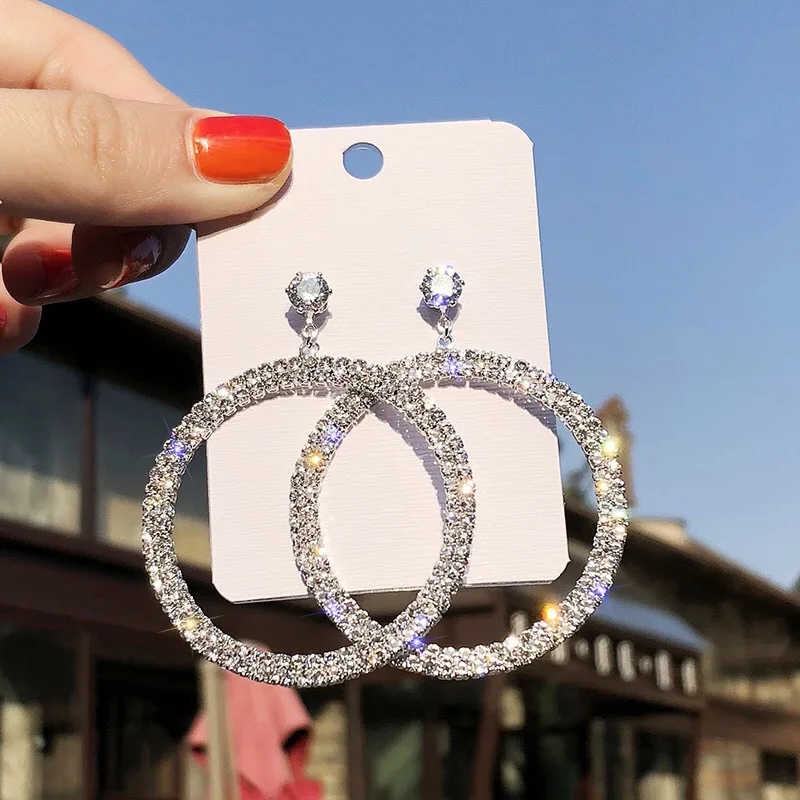 Fashion crystal hoop dangle drop earring big large crystal rhinestone hoop earrings women party gift jewelry
Fashion crystal hoop dangle drop earring big large crystal rhinestone hoop earrings women party gift jewelry