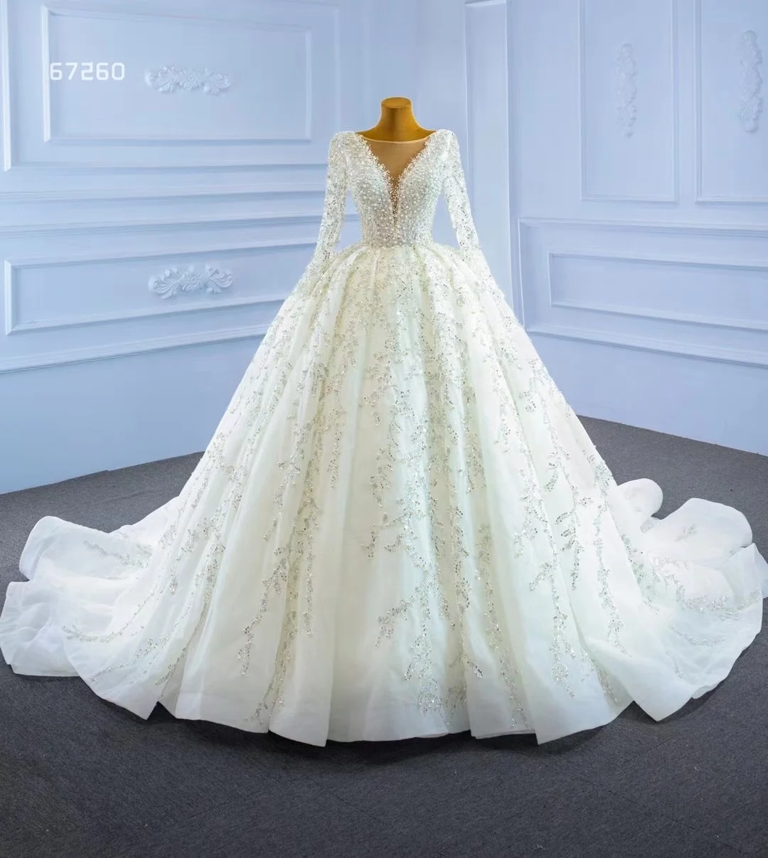 Unique Design Plus Size Bridal Dress Pearls Luxury Ball Gown Wedding Dress Lace Long Sleeve Wedding Gown, Custom made
Unique Design Plus Size Bridal Dress Pearls Luxury Ball Gown Wedding Dress Lace Long Sleeve Wedding Gown, Custom made