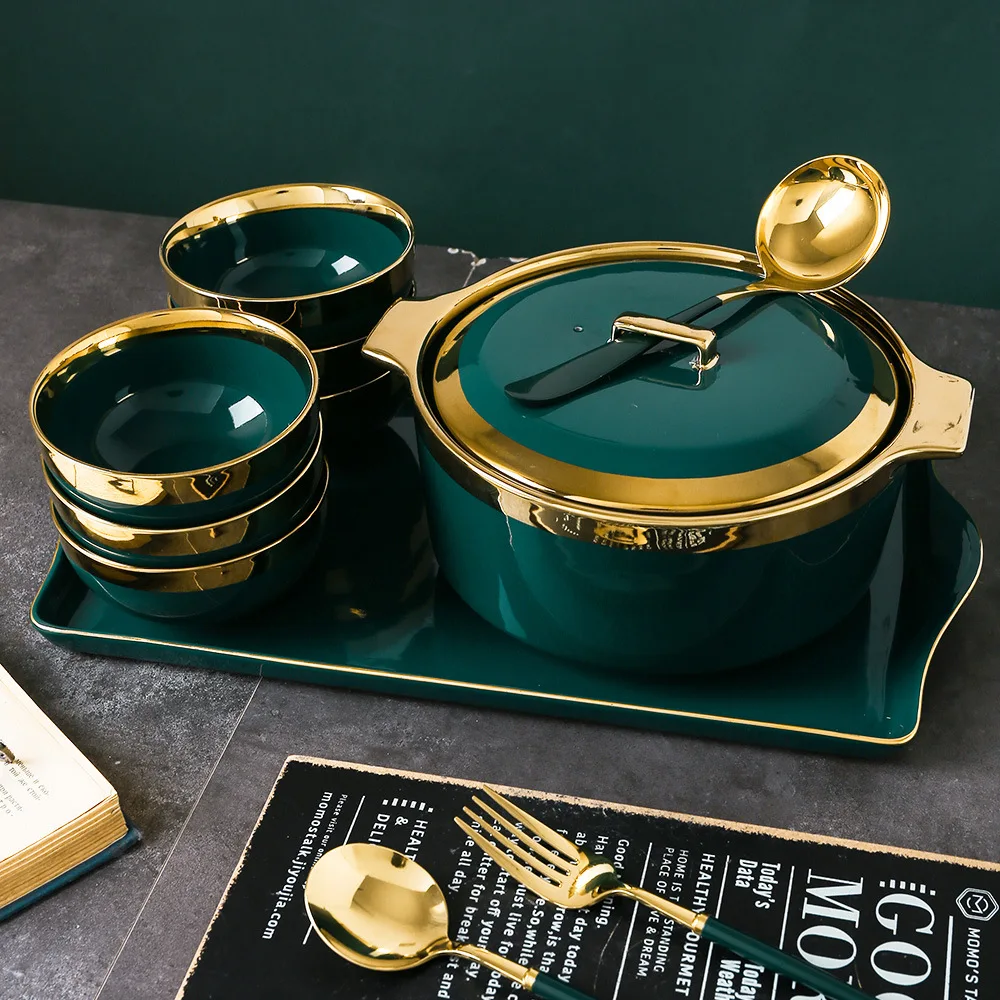 Factory Direct Sale Nordic Style Green Gift Porcelain Blue White Ceramic Pot Bowl Basin Spoon Set
Factory Direct Sale Nordic Style Green Gift Porcelain Blue White Ceramic Pot Bowl Basin Spoon Set