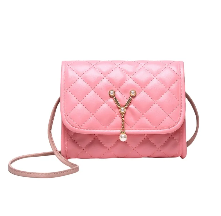 2021 new personalized pendant women's diamond chain shoulder bag, Customized color
2021 new personalized pendant women's diamond chain shoulder bag, Customized color