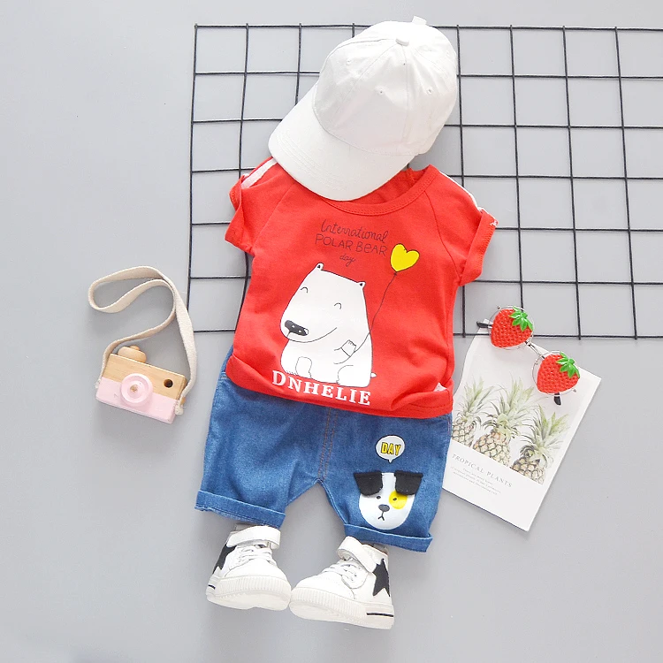 Clothing wholesale boys round collar cartoon short-sleeved terylene T shirt + denim shorts casual boys summer suit for daily wea, Picture shows
Clothing wholesale boys round collar cartoon short-sleeved terylene T shirt + denim shorts casual boys summer suit for daily wea, Picture shows