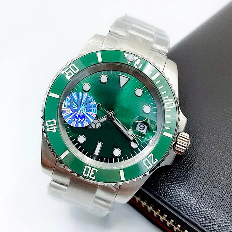 Limited Edition Men's stainless steel quartz watch 40mm quartz watches luxury men's quartz watch
Limited Edition Men's stainless steel quartz watch 40mm quartz watches luxury men's quartz watch