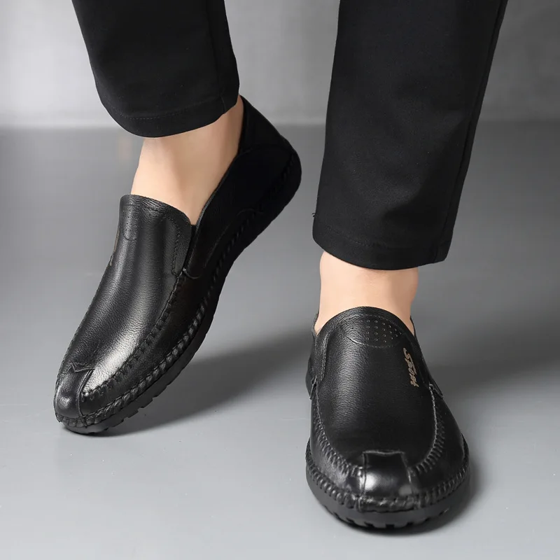 Fashion Breathable Leather Shoes Men Designer Slip-on Casual Shoes Wholesale Price Walking Style Shoes
Fashion Breathable Leather Shoes Men Designer Slip-on Casual Shoes Wholesale Price Walking Style Shoes