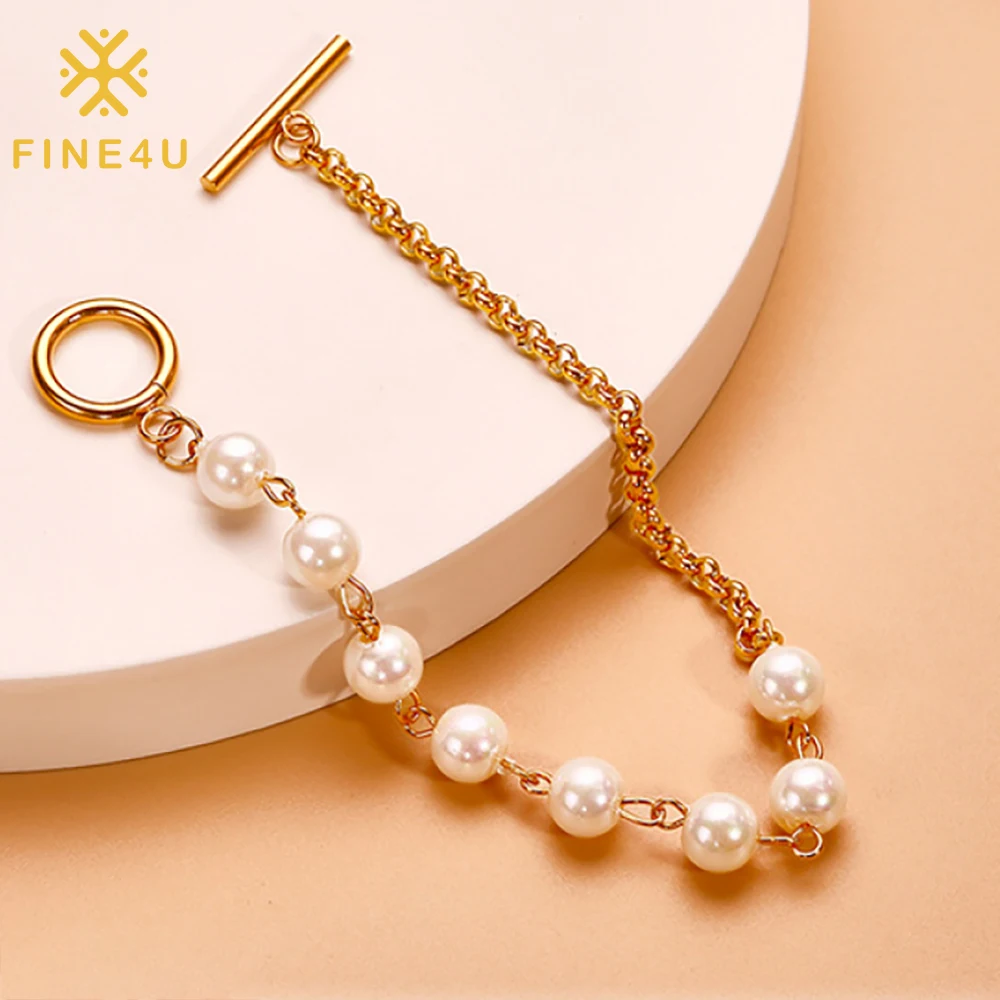 New Women Fashion Trendy Jewelry Gold Plated Link Chain Stainless Steel Pearl Bracelets
New Women Fashion Trendy Jewelry Gold Plated Link Chain Stainless Steel Pearl Bracelets